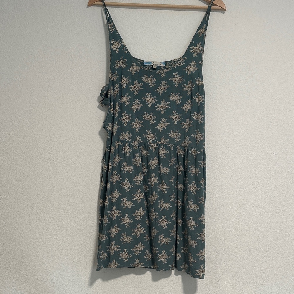 Floral Print Sleeveless Dress